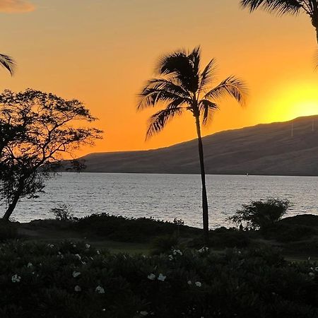 Appartement Magnificent Sunsets And Ocean Views At Luana Kai à Kihei Extérieur photo